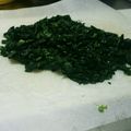 ねここfm's cooksnap of when they made ねばねばモロヘイヤを手を汚さず切る方法.