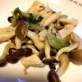 ちゃっきー♡'s cooksnap of when they made レタスとしめじと鶏むねの旨マヨソテー☆.