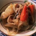 shinxian's cooksnap of when they made ル・クルーゼ肉じゃが.