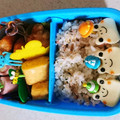 しましま0228's cooksnap of when they made 型抜きカエルｻﾝ弁当.
