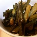 クックKZRXI3☆'s cooksnap of when they made 葉や枝も使った山ウドのキンピラ.