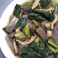 クックQJPIUI☆'s cooksnap of when they made 簡単！あと一品♪小松菜と蒟蒻と椎茸の煮物.