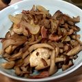 クックV4WJS0☆'s cooksnap of when they made 玉ねぎとキノコのバター炒め.