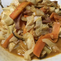 なるこォ's cooksnap of when they made 椎茸と刻み野菜とベーコンの辛味炒め☆.