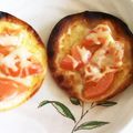 kanamemom's cooksnap of when they made 餃子の皮deマルゲリータ風♡ピザ.