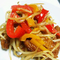 キャラメグ♪'s cooksnap of when they made ピーマンとさつま揚げの炒め物.