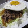 ちばたま's cooksnap of when they made ☆５分で簡単旦那も子供も大好き焼き肉丼☆.