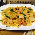 ぺんこ15's cooksnap of when they made 朝食にも！ウインナーと卵のオイスター炒め.