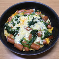 たんぽぽみーちゃん's cooksnap of when they made 我が家の定番～ほうれん草＋卵＋チーズ炒め.