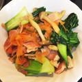 クックSHCHTZ☆'s cooksnap of when they made 青梗菜とベーコンのバター炒め.