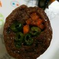 ハチ8コロ8's cooksnap of when they made 牛薄切り肉で簡単！野菜入りステーキ.