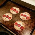 栗丸うさぎ's cooksnap of when they made ♡餃子の皮でアンパンマン！♡.
