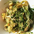 がんこママ♪'s cooksnap of when they made 水菜と舞茸のだし炒め トロッとon卵♡.