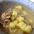 まる子とピッコロ's cooksnap of when they made もやしでかさまし　野菜たっぷり節約豚汁.