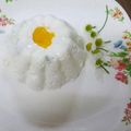 赤いリンゴとパパの。's cooksnap of when they made お花の型で作る カモミールのババロア　.
