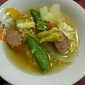 M130018's cooksnap of when they made 簡単☆ 野菜いっぱい コンソメスープ.