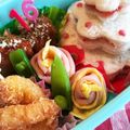 まめ39's cooksnap of when they made 簡単お弁当に花おかず♡ハムと卵の薔薇♬.