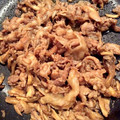 櫻音's cooksnap of when they made 豚小間とまいたけの炒め煮.