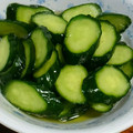 クックMPMX3G☆'s cooksnap of when they made 簡単きゅうりの浅漬け.