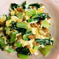 ぽぷりる's cooksnap of when they made とろ〜り★納豆チーズの小松菜炒め.