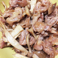 とむ子。's cooksnap of when they made しめじと豚こまのとろみ生姜焼き.