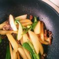 kazyue's cooksnap of when they made 簡単!じゃがいもと豚バラ炒め!(^^)!.