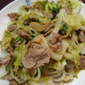 ごろんぺろん's cooksnap of when they made ちちゃっと5分de♬牛肉とレタス炒め.