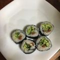 お料理苦手頑張れ自分's cooksnap of when they made 梅きゅうを白ごはんでかっぱ巻き♪.