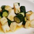 skunki's cooksnap of when they made イカとキュウリの生姜炒め.