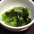 sharyuta's cooksnap of when they made 超簡単！胡瓜とワカメの酢の物☆甘め子供に.