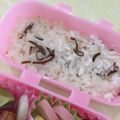 ゆーこリン♡'s cooksnap of when they made ✿塩昆布とゴマのダシおにぎり✿.