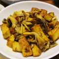 ひろにゃーん's cooksnap of when they made 厚揚げと舞茸のカレーチーズ炒め.