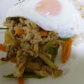 そらてんママ's cooksnap of when they made 和風チンジャオロース風丼.