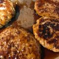 偲音しのん's cooksnap of when they made チーズinハンバーグ照り焼き味.