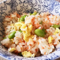 ララ945's cooksnap of when they made ☆簡単☆鮭フレーク炒飯.
