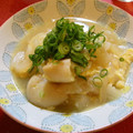 ドラちゃん♪'s cooksnap of when they made 新玉ねぎと麩の卵とじ.