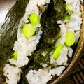 nosso's cooksnap of when they made ☆枝豆と塩昆布とゴマのおにぎらず☆.
