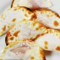Naolol's cooksnap of when they made クリームチーズとジャムのデザート餃子☆.