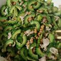 真っ黒子猫の小梅さん's cooksnap of when they made ゴーヤと納豆の簡単チャンプルー.