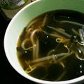 あふぉん's cooksnap of when they made もやしとわかめのスープ.