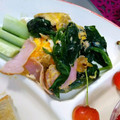 choco831's cooksnap of when they made レタスとベーコン、卵の中華炒め.