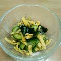 ☆ハイビスカス☆'s cooksnap of when they made 卵inで優しい酢物☆ワカメと胡瓜の酢の物.