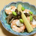 きらり流れ星's cooksnap of when they made カレー風味えびとエリンギのガーリック炒め.