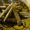 低カロ探検隊's cooksnap of when they made ゴボウのバルサミコ炒め.