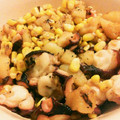 ｘいおｘ's cooksnap of when they made タコとじゃがいもの焼きとうもろこし炒め.