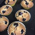 inabamboo's cooksnap of when they made ブルーベリーとクリームチーズのマフィン.