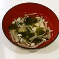YOU1416's cooksnap of when they made お豆腐とえのきの優しい味のお吸い物.
