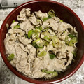 suzu560's cooksnap of when they made 豚冷しゃぶ用でネギと塩昆布和え.