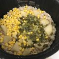 ☆★あーこ★☆'s cooksnap of when they made 鮭のじゃがバター炊き込みご飯.