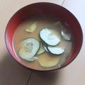 きらり流れ星's cooksnap of when they made 簡単！！きゅうりの冷たい味噌汁.